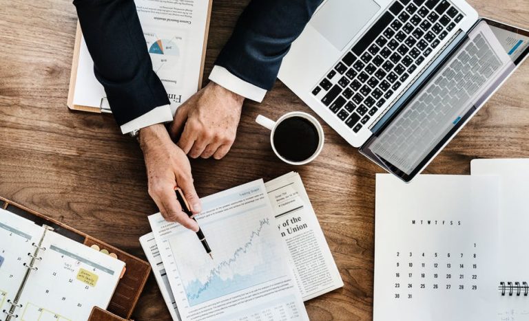 How to stream Data Sets into Dynamics 365 Customer Engagement?